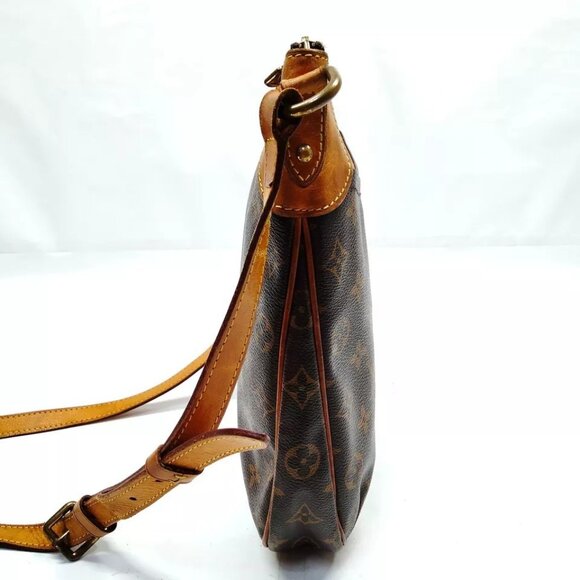(R827) Louis Vuitton Shoulder Bag Odeon PM Brown - Picture 2 of 8